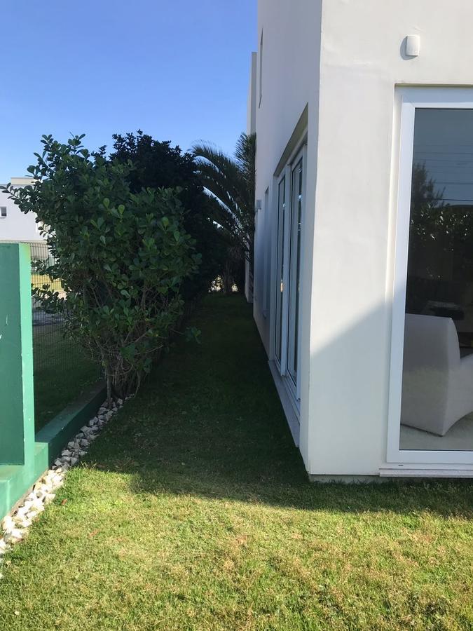 Casa 450M2 Laguna Internacional Exterior photo
